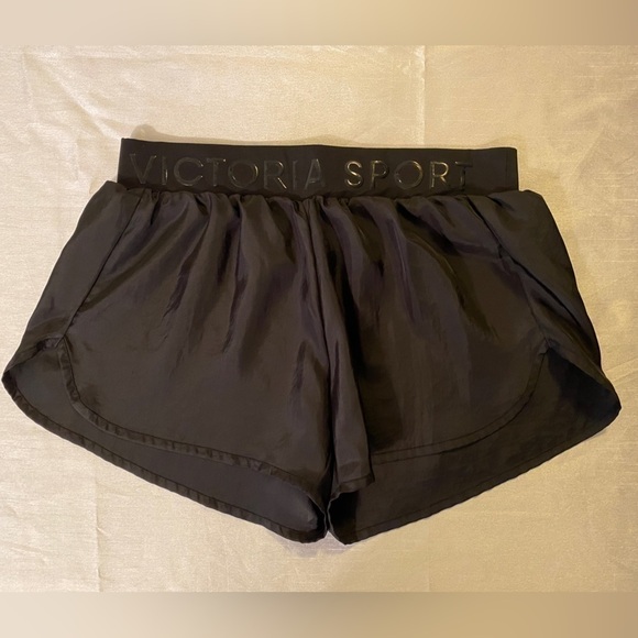 NWOT Victoria Sport Running Shorts Black Ladies Med - Picture 3 of 8